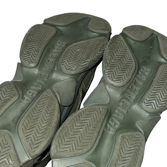 Balenciaga Triple S logo sneaker - Picture 4 of 6